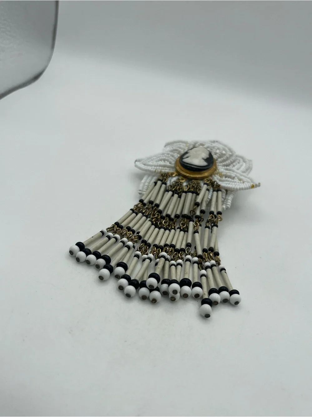 Cameo seed beed tassel oversized brooch pin white gold black vintage